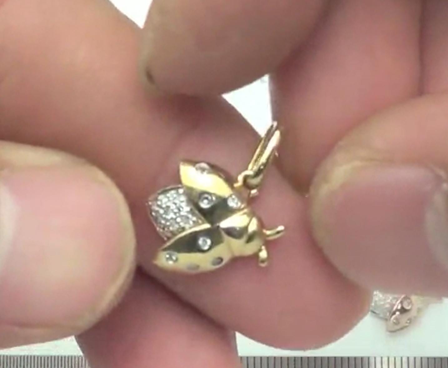 14kt Gold Diamond Ladybug Charm