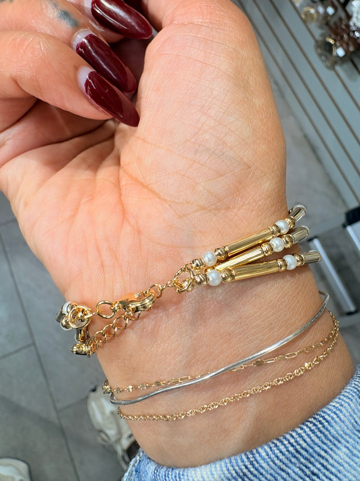 Linear Pearl Bar Bracelet