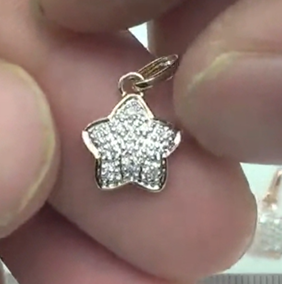 Charms Diamond Puffy Star